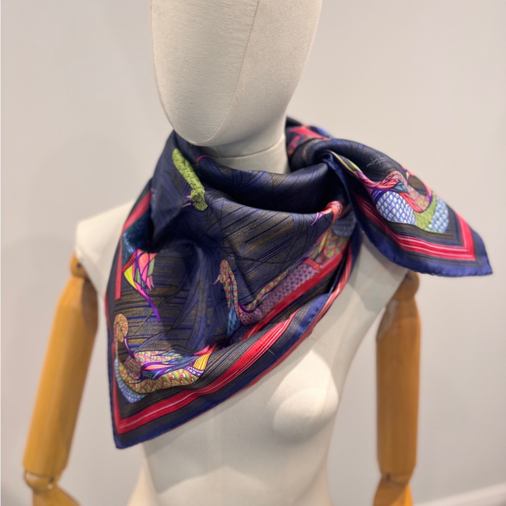 Authentic VINTAGE HERMES JACQUARD SILK SQUARE SCARF